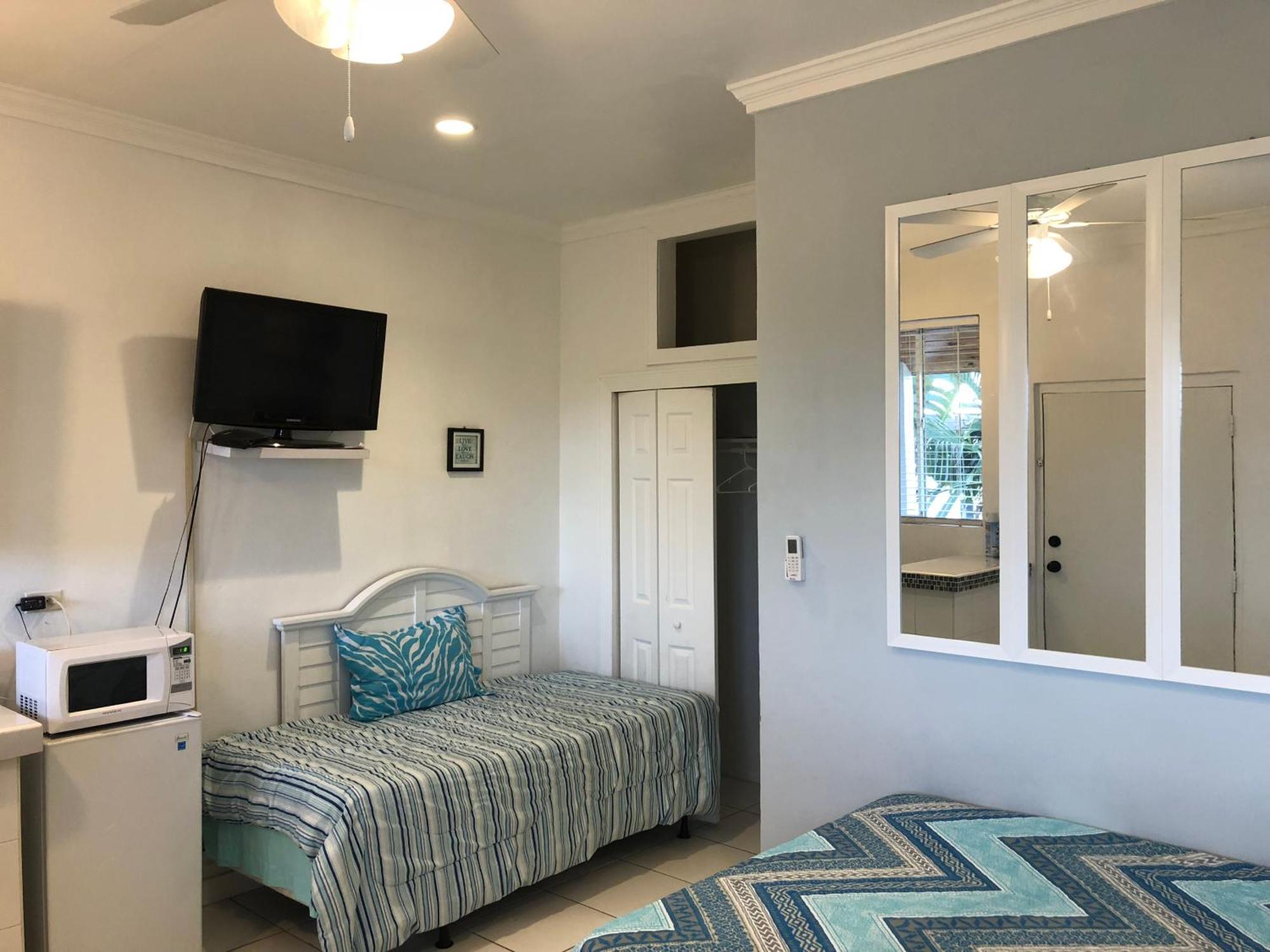 The Oasis Retreat Apartment Nassau Ngoại thất bức ảnh