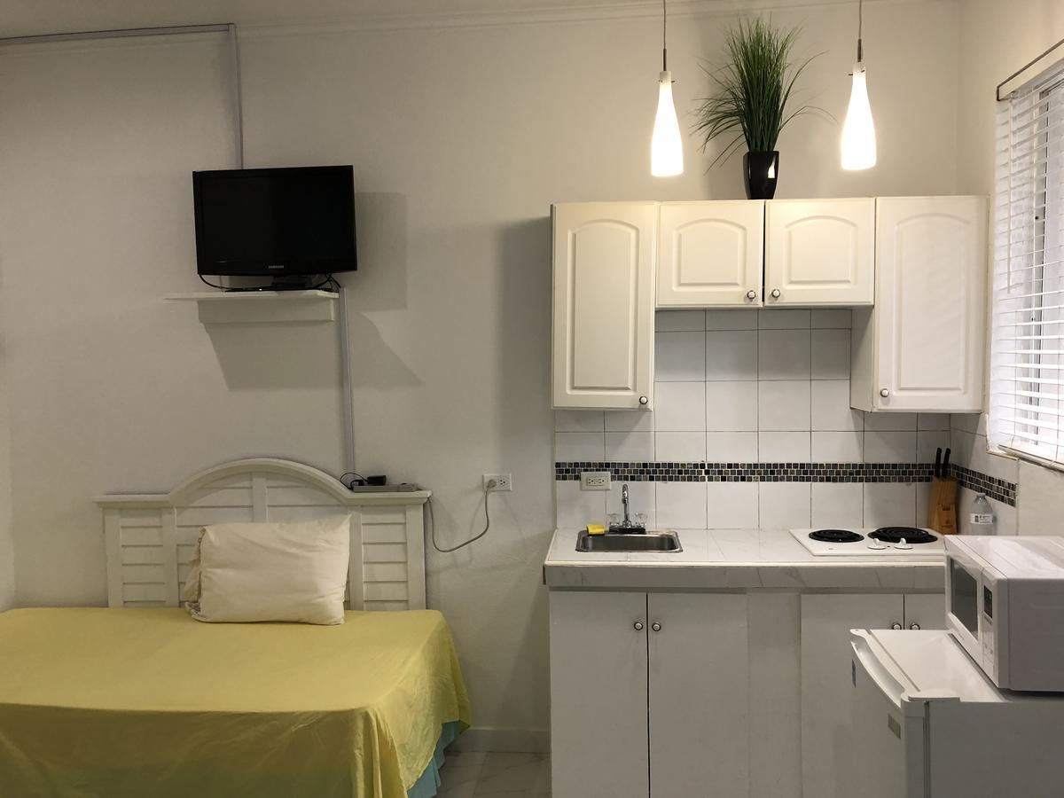 The Oasis Retreat Apartment Nassau Ngoại thất bức ảnh